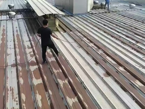 彩鋼瓦防腐